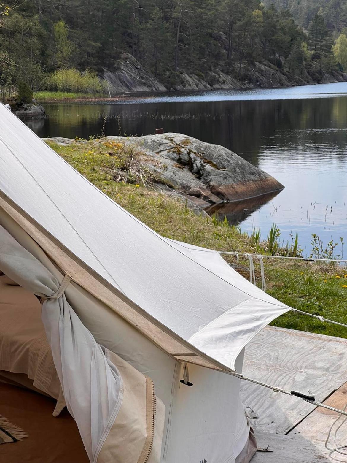 Hommen Gard Glamping Hotel Risør Kültér fotó