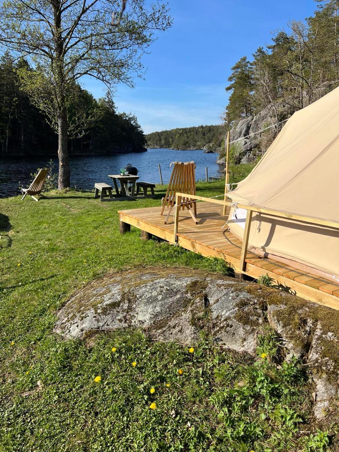Hommen Gard Glamping Hotel Risør Kültér fotó